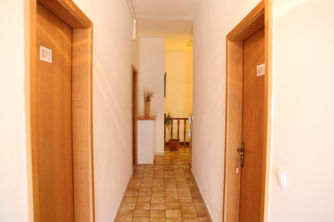 Coosy Rooms Katarina Lumbarda Kültér fotó