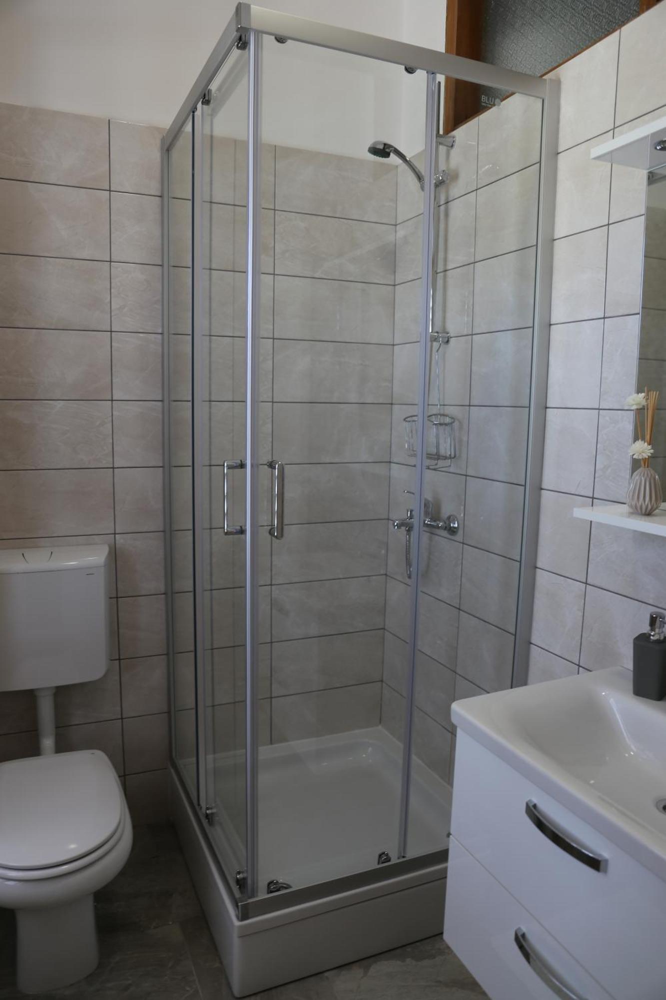 Coosy Rooms Katarina Lumbarda Szoba fotó